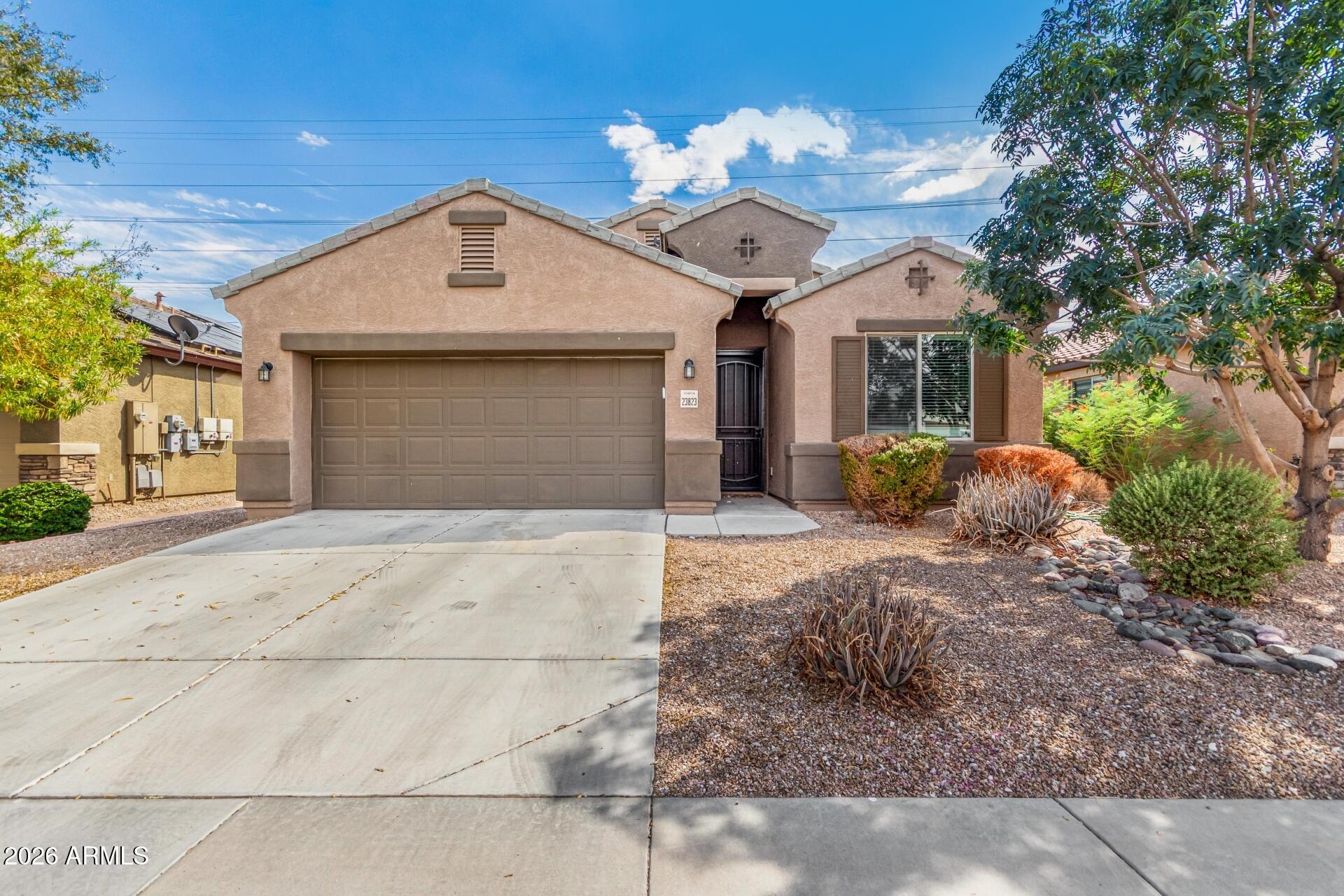 23823 W MAGNOLIA Drive