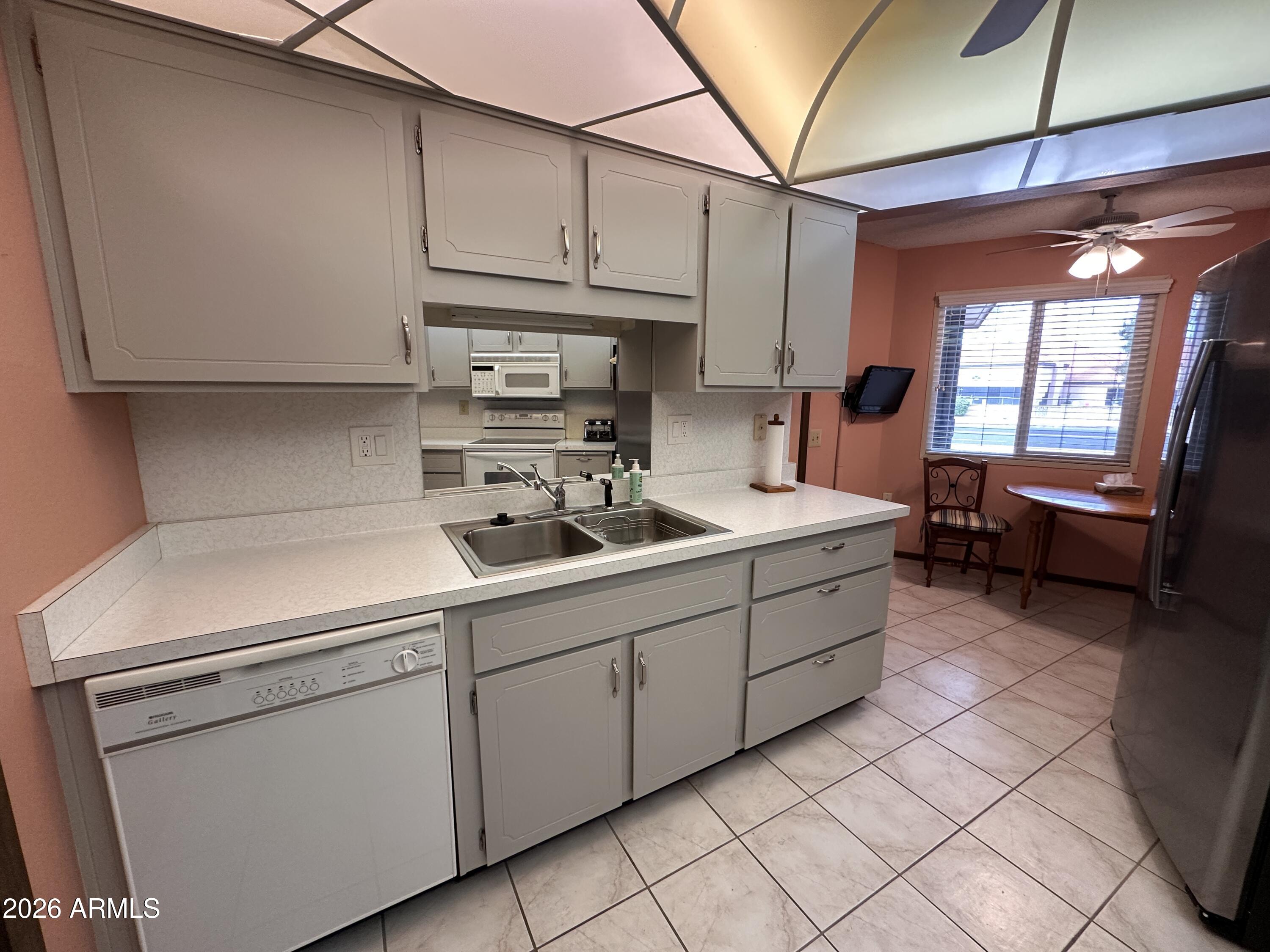SUN CITY UNIT 17H - Residential