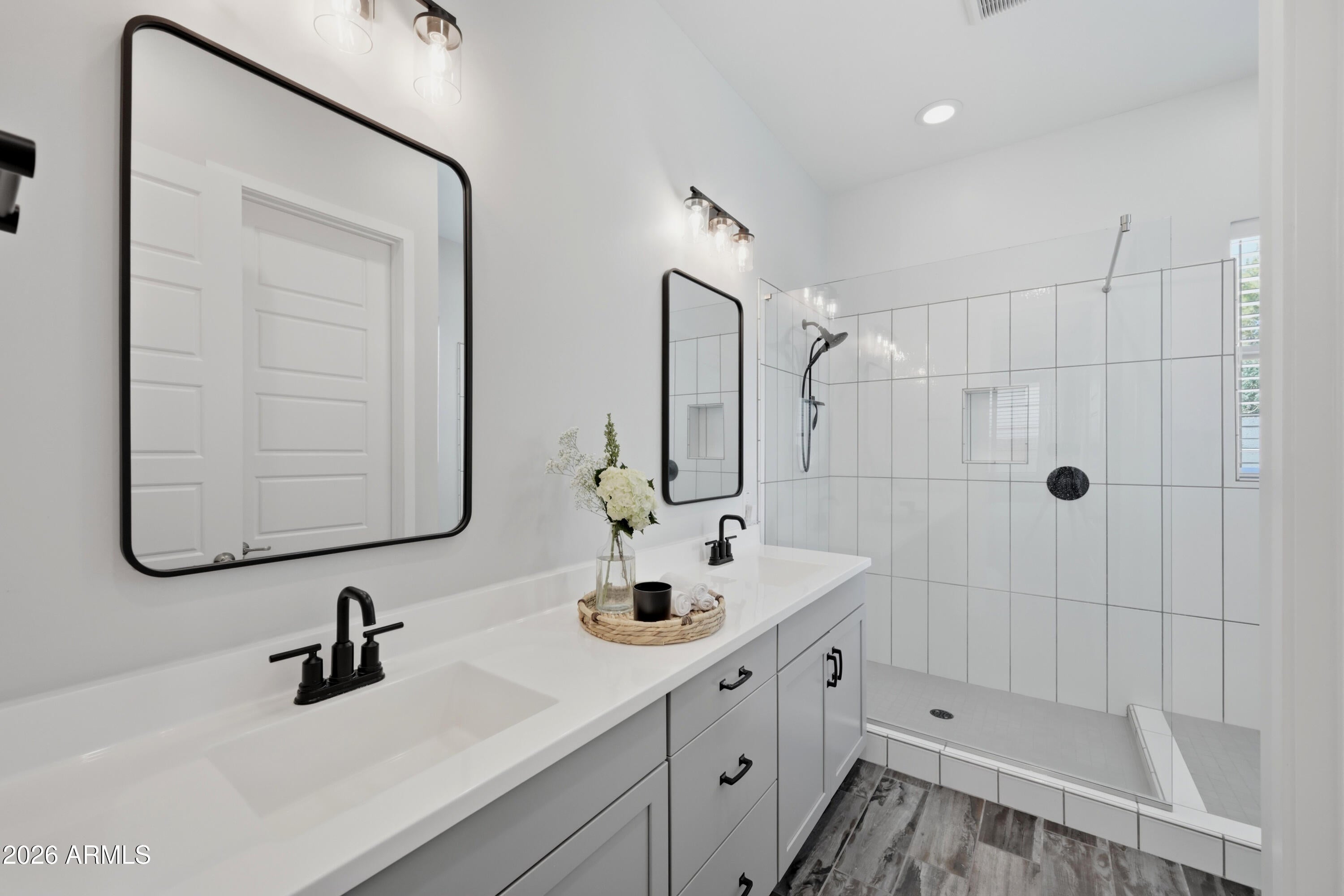 153 N ABALONE Drive