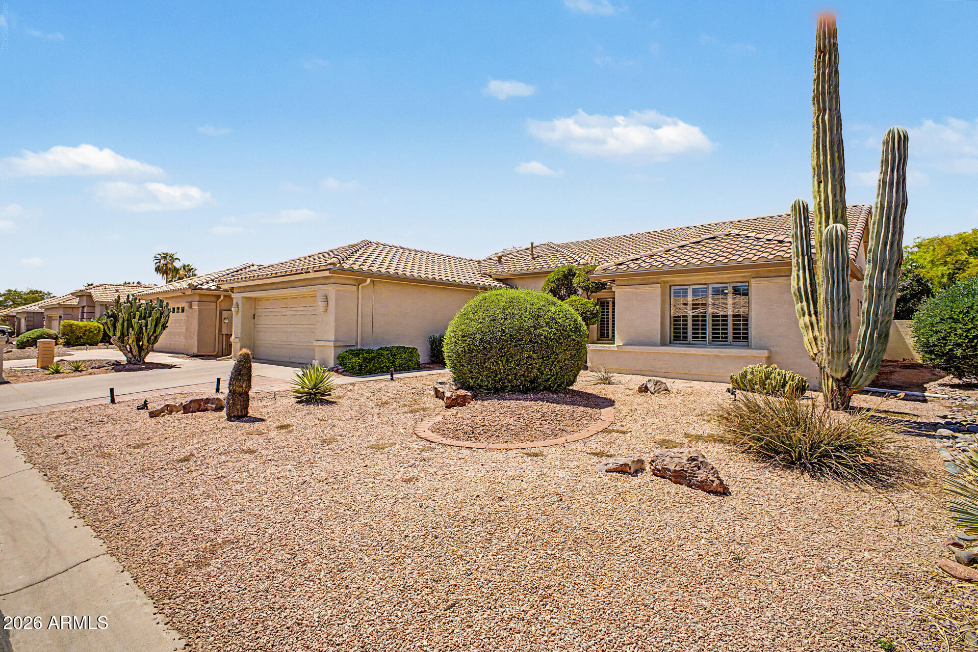 9011 E NACOMA Drive