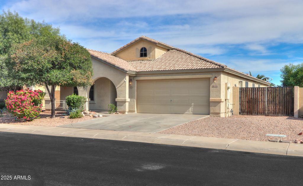 Photo of 1522 N Desert Willow Avenue, Casa Grande, AZ 85122 (MLS # 6943468)