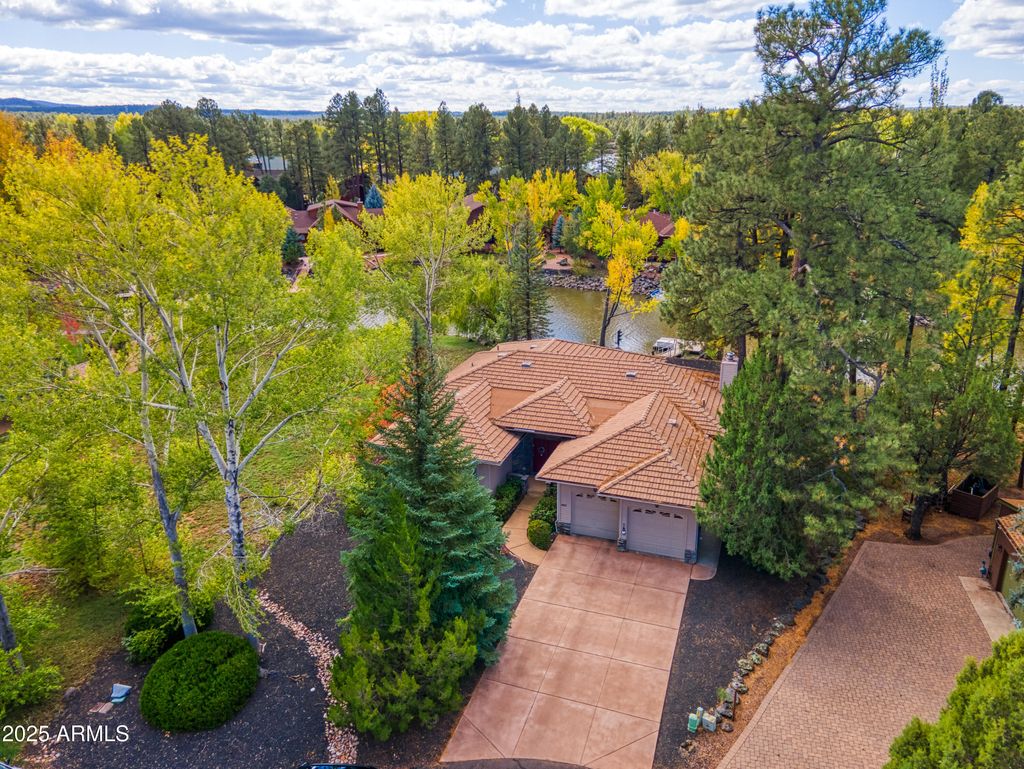 Photo of 2457 Dragonfly Lane, Pinetop-Lakeside, AZ 85929 (MLS # 6935869)