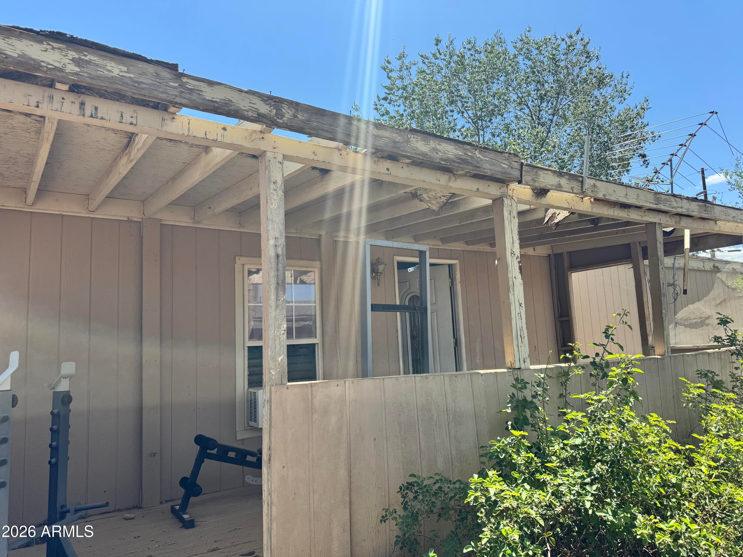 80 W YELLOWSTONE Road