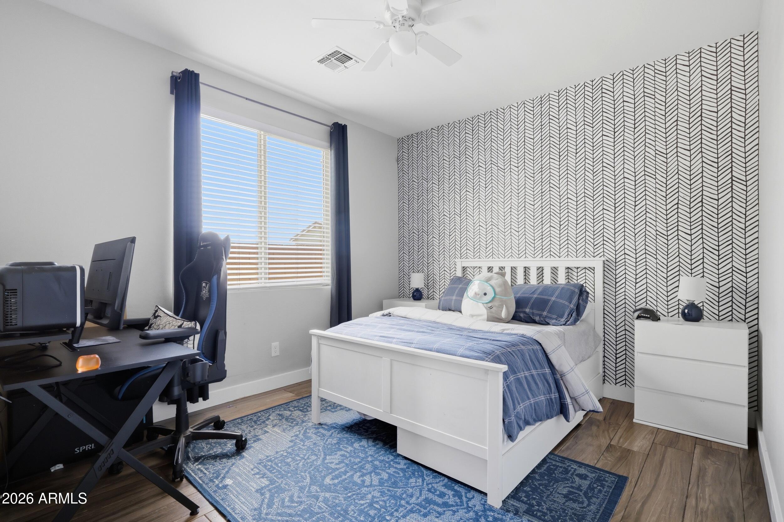 FALCON VIEW - Residential