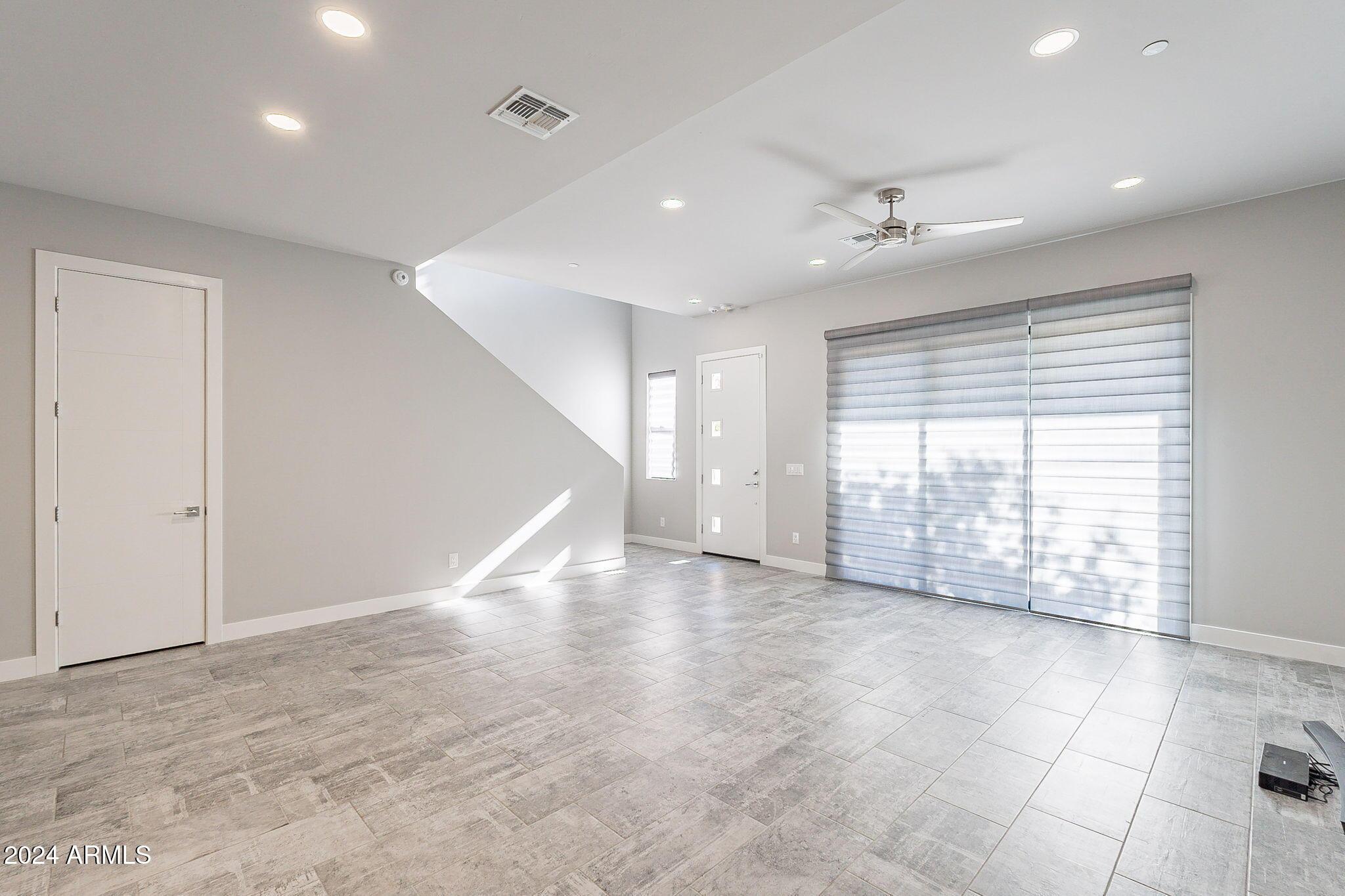 2645 E Osborn Road Unit 3