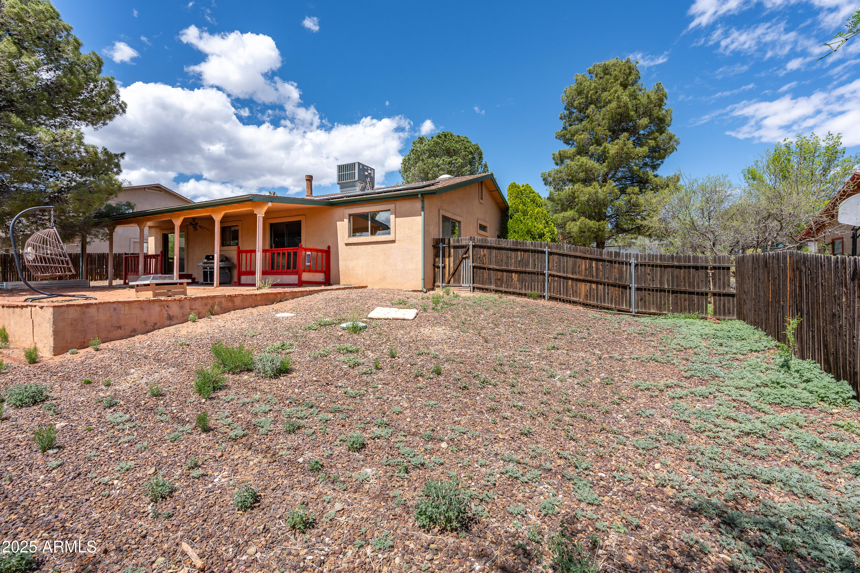 Cottonwood, Arizona 86326, United States, 3 Bedrooms Bedrooms, ,2 BathroomsBathrooms,Residential,Pending,182921