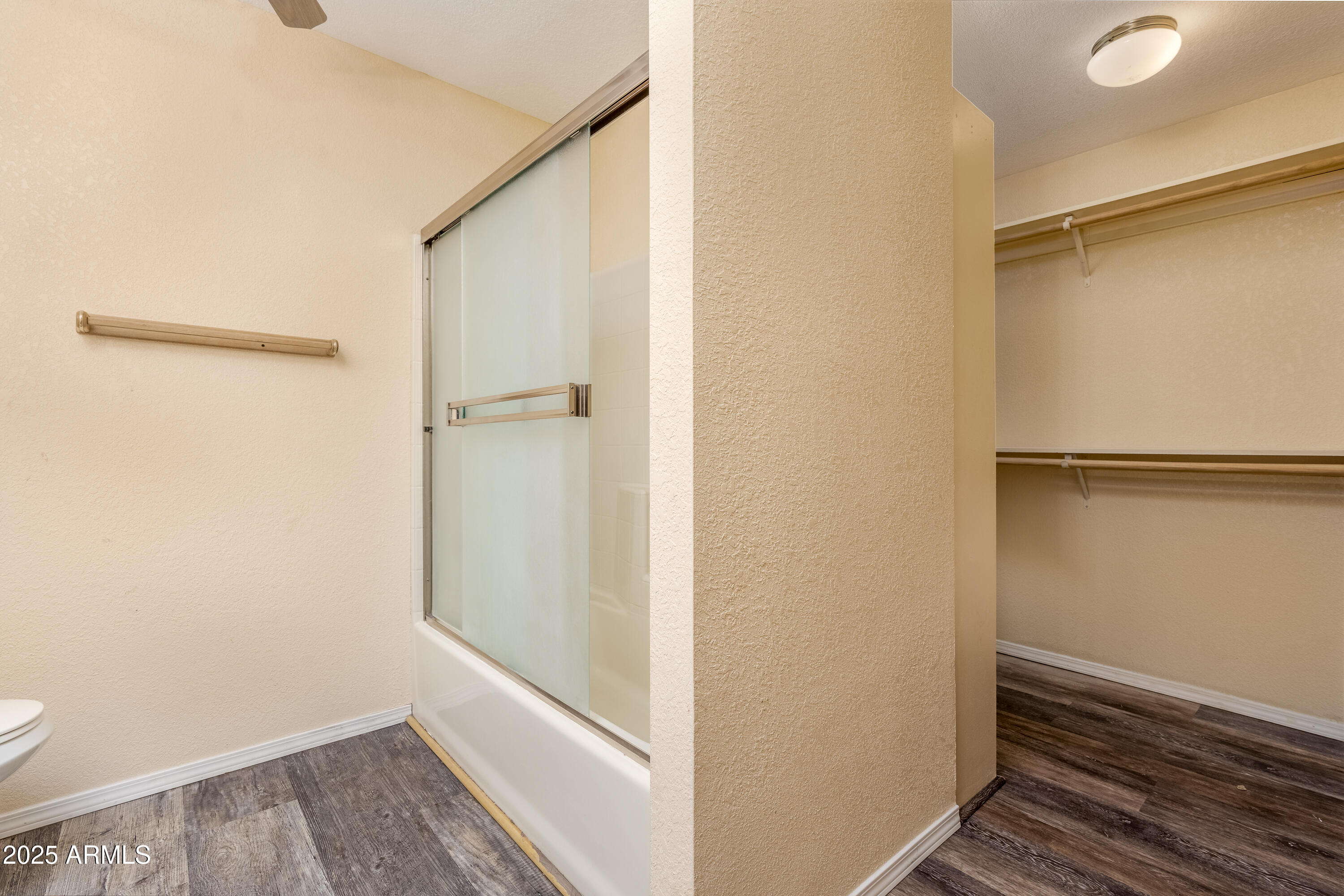 Cottonwood, Arizona 86326, United States, 3 Bedrooms Bedrooms, ,2 BathroomsBathrooms,Residential,Pending,182921