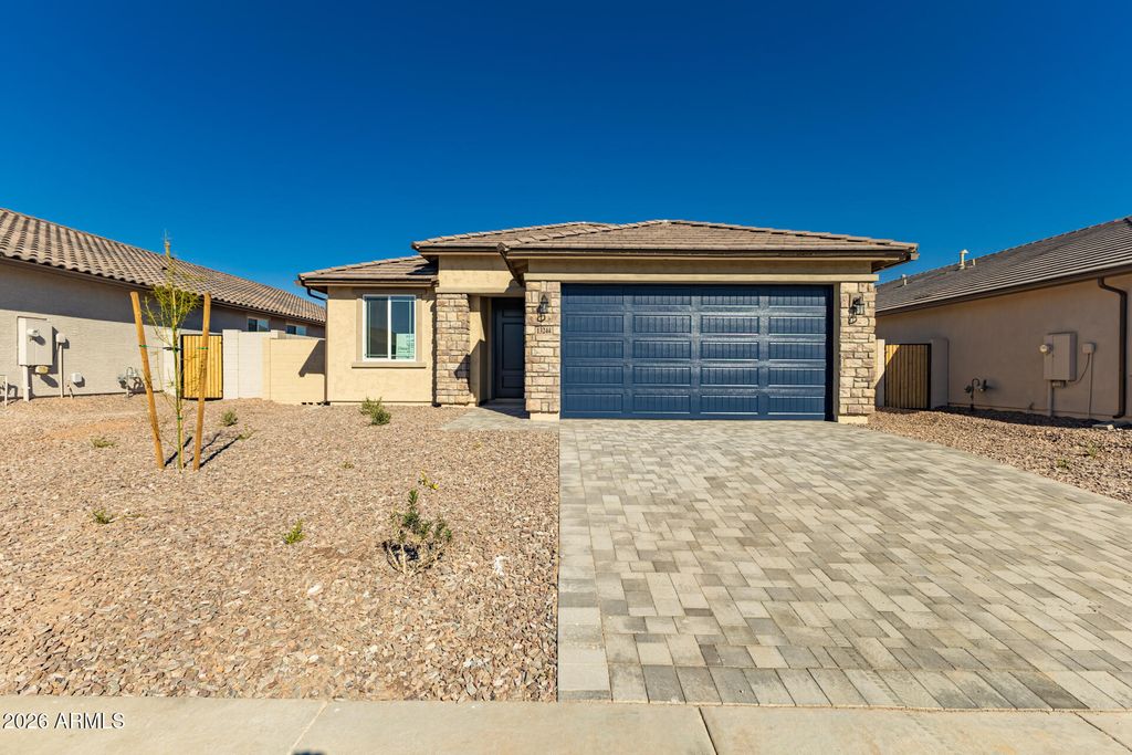 Photo of 13244 W Ranch Gate Road, Peoria, AZ 85383 (MLS # 6970663)