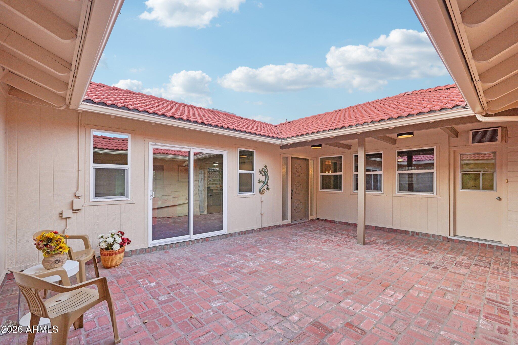 10115 W CHERYL Drive