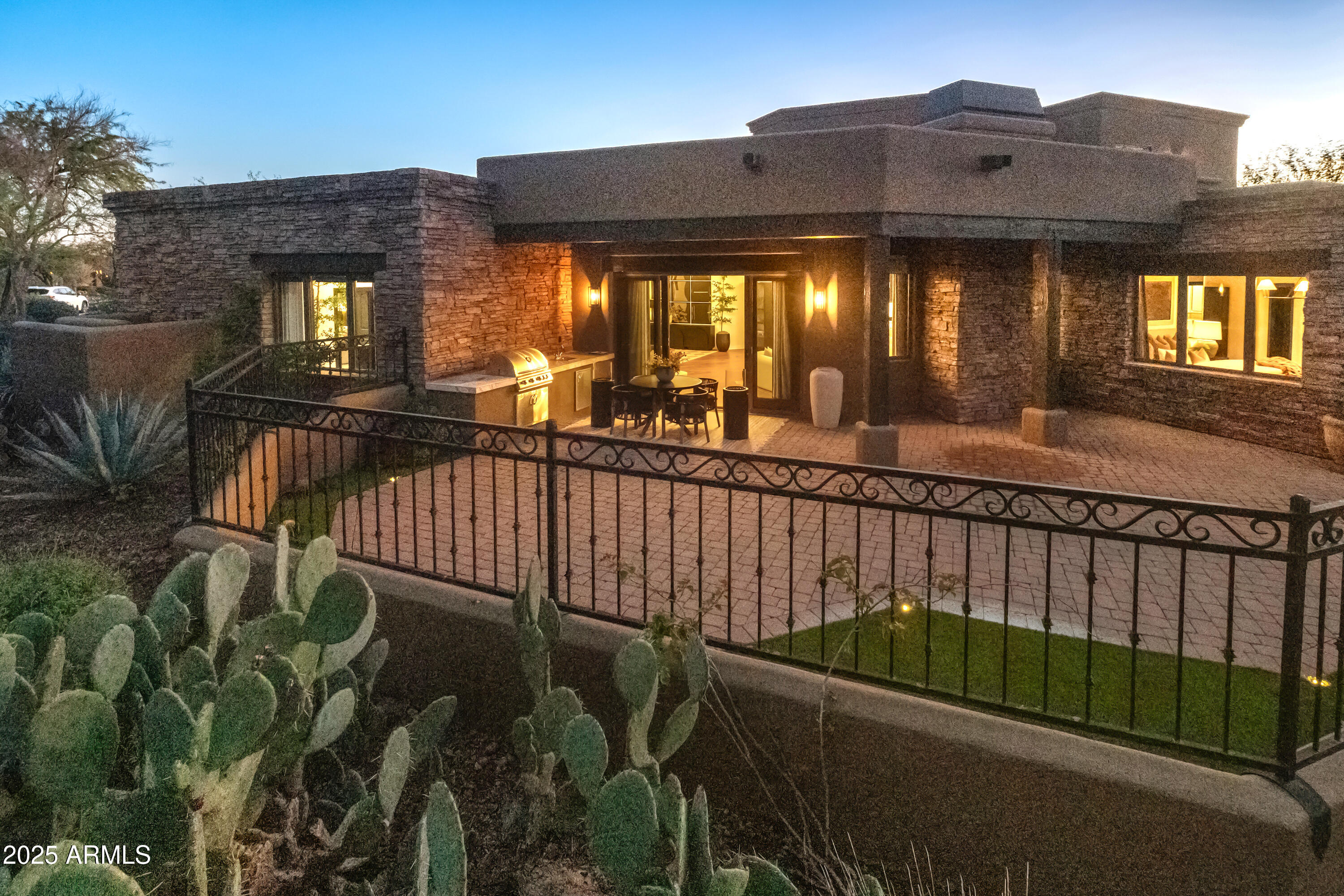 2466 S PINYON VILLAGE Drive