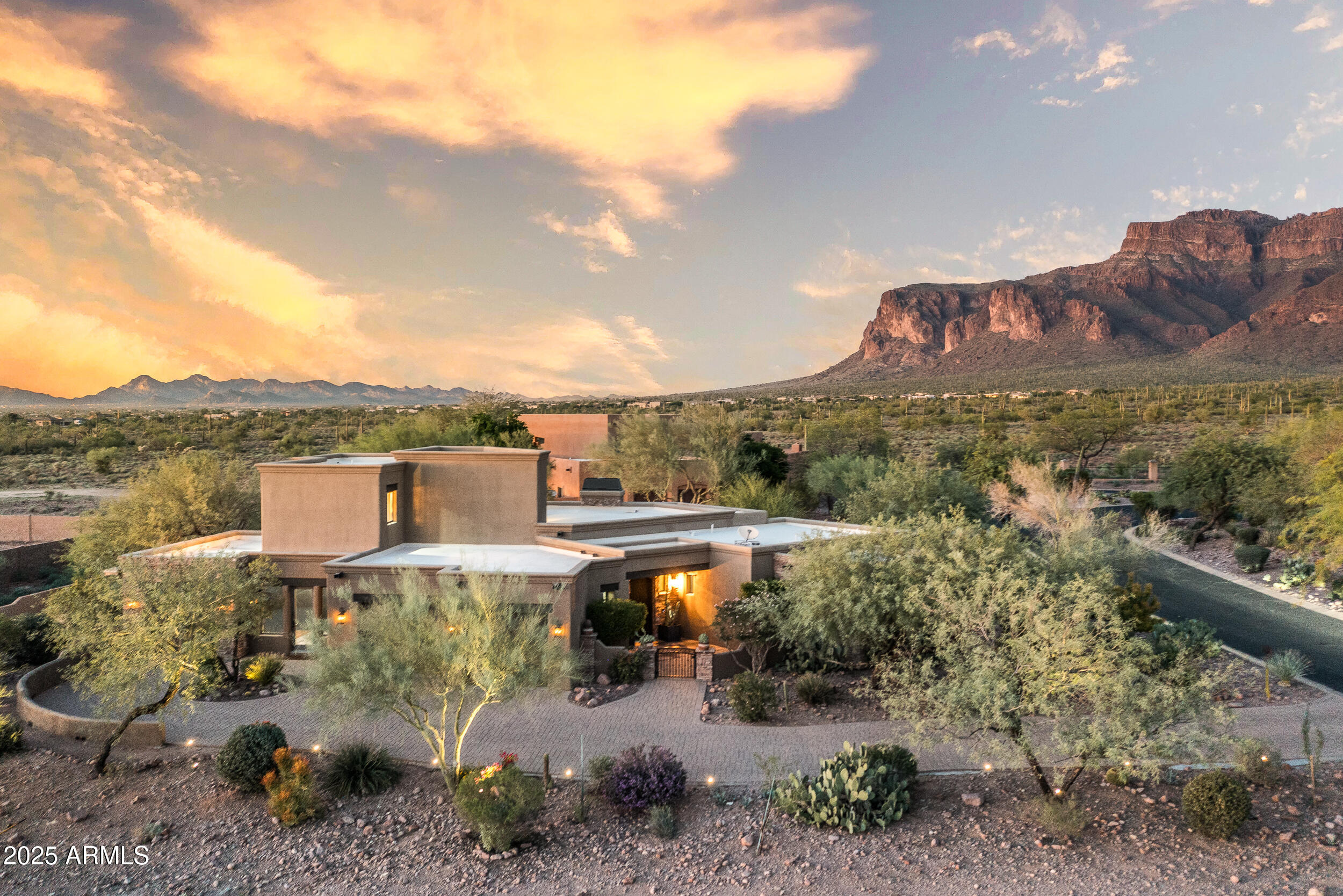 2466 S PINYON VILLAGE Drive