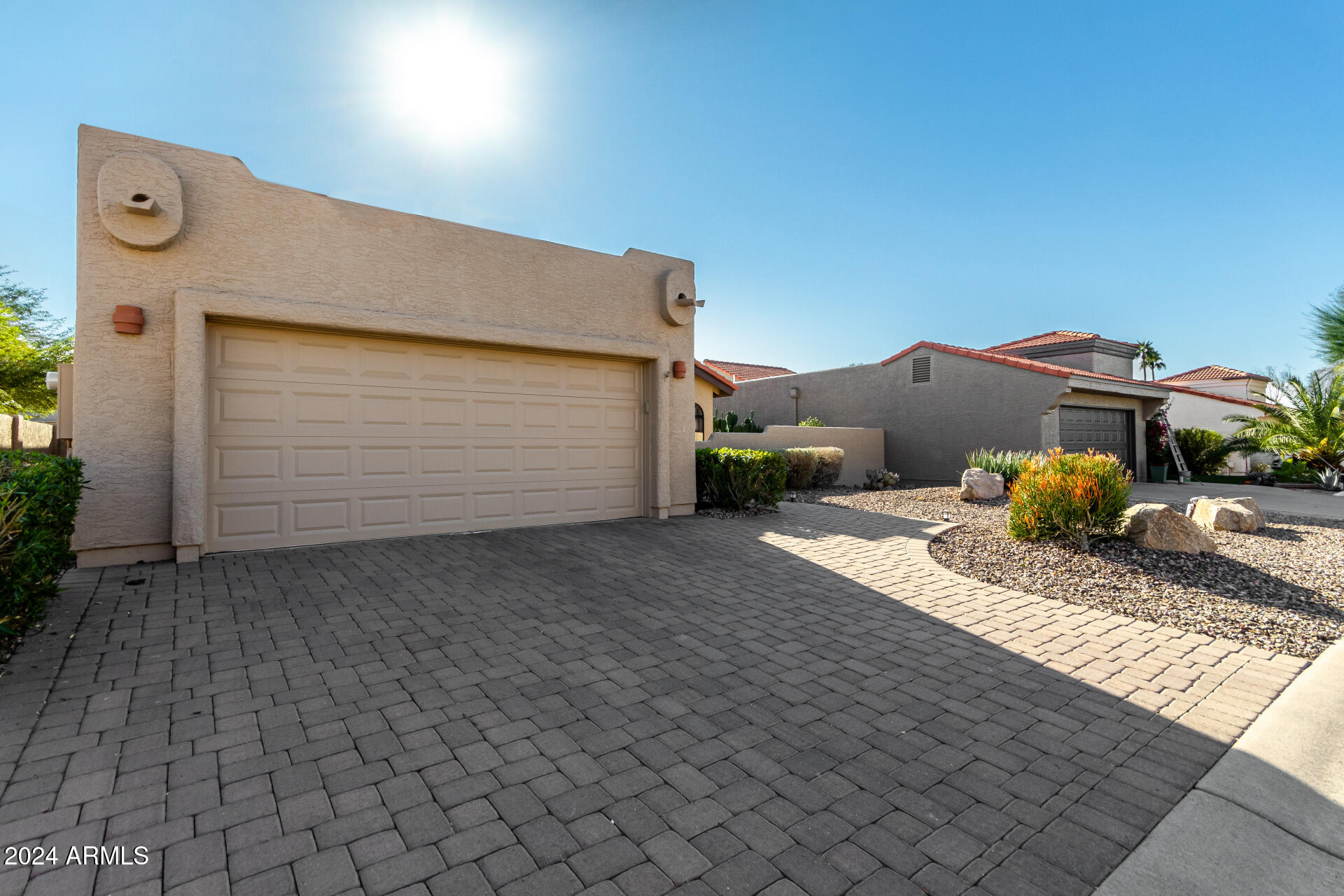 25401 S CLOVERLAND Drive