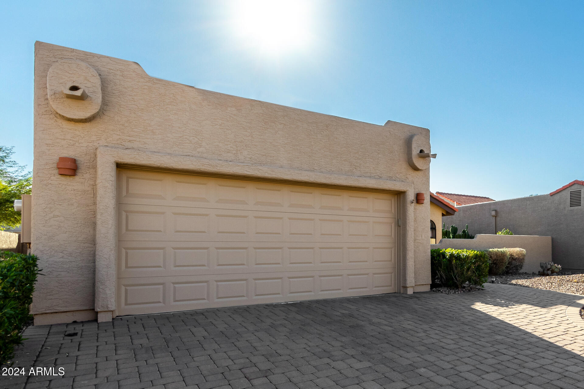25401 S CLOVERLAND Drive