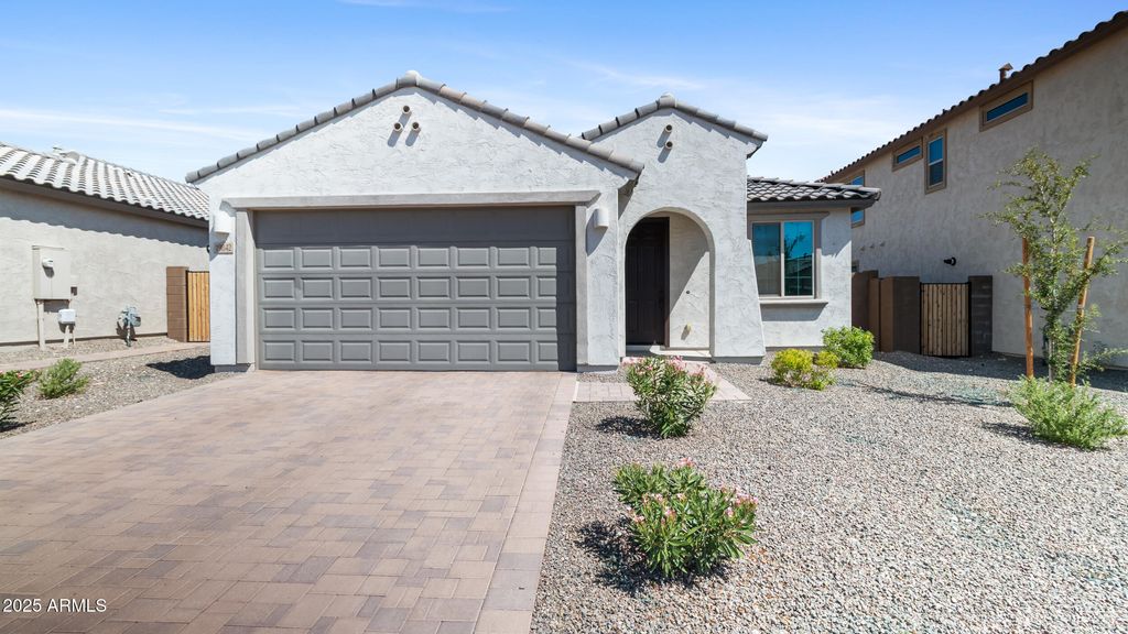 Photo of 19842 W Badgett Lane, Litchfield Park, AZ 85340 (MLS # 6894960)