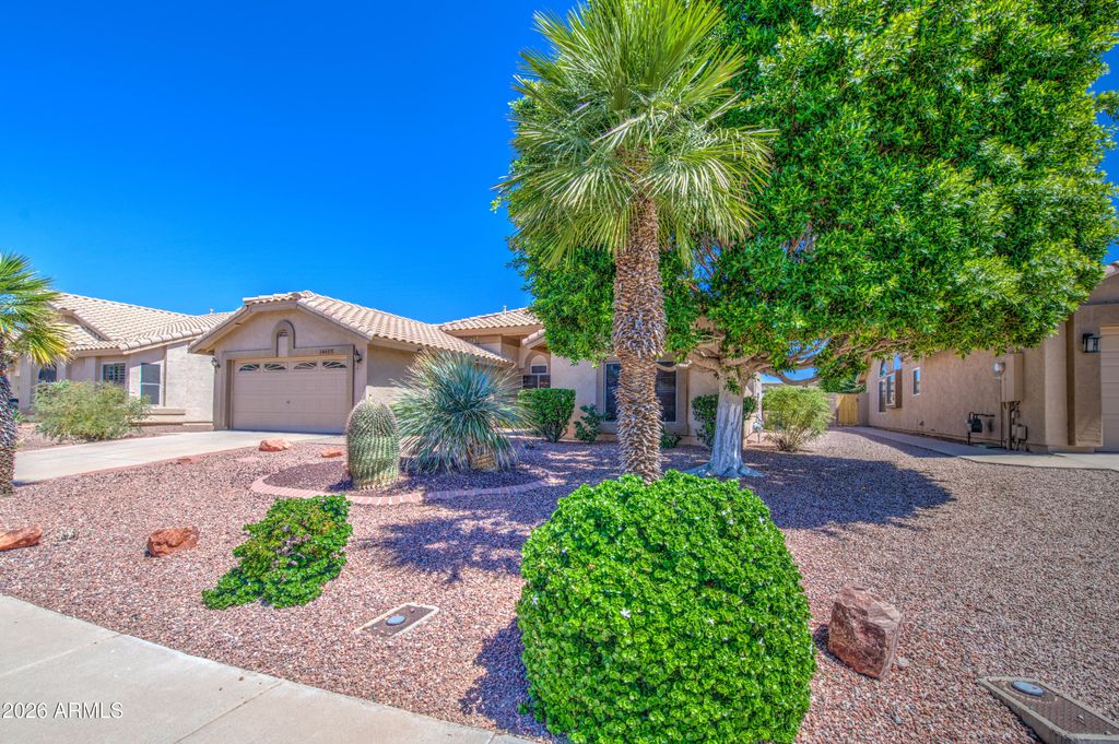 Photo of 18627 N 84th Drive, Peoria, AZ 85382 (MLS # 7024701)