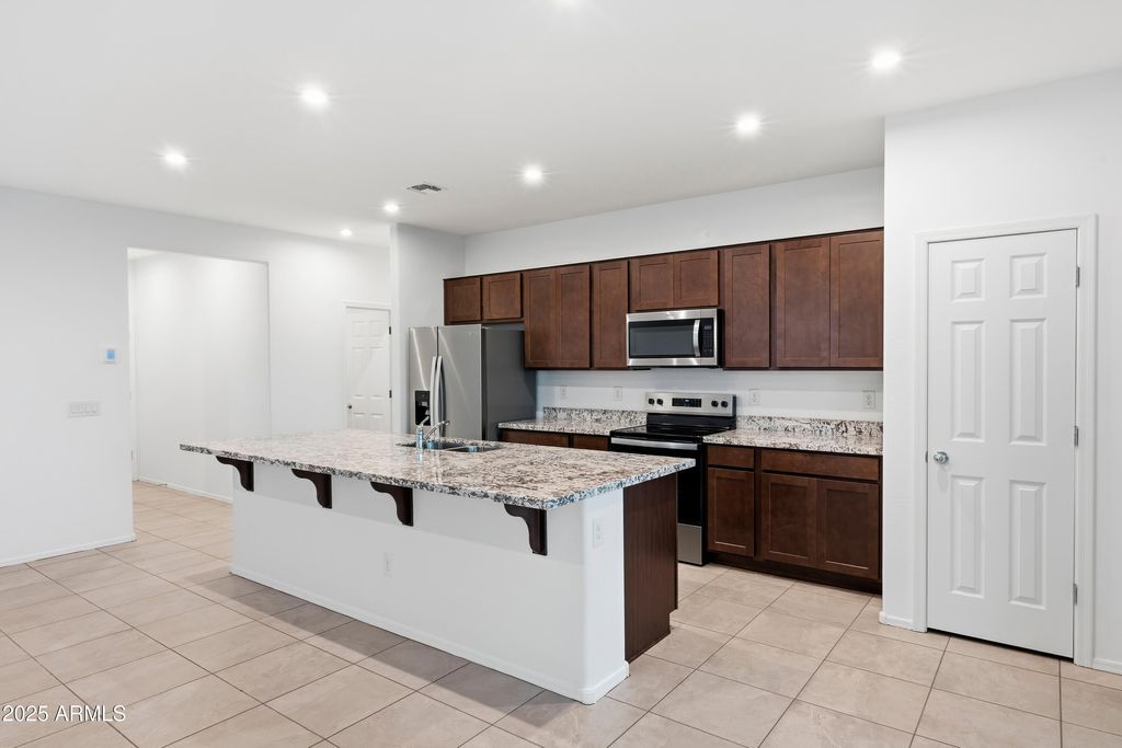 Photo of 37520 W Patterson Street, Maricopa, AZ 85138 (MLS # 6945248)