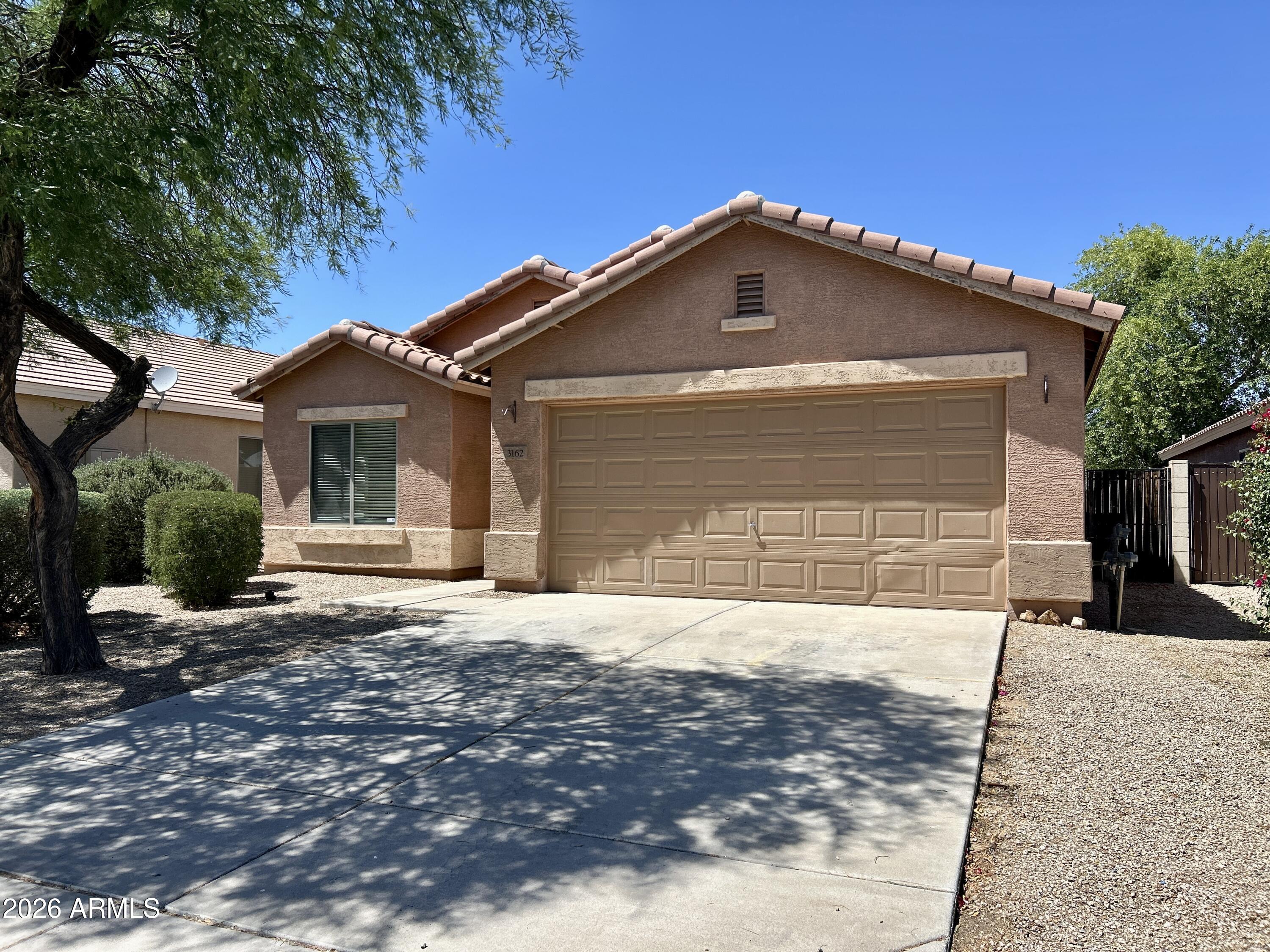 3162 W SUNSHINE BUTTE Drive