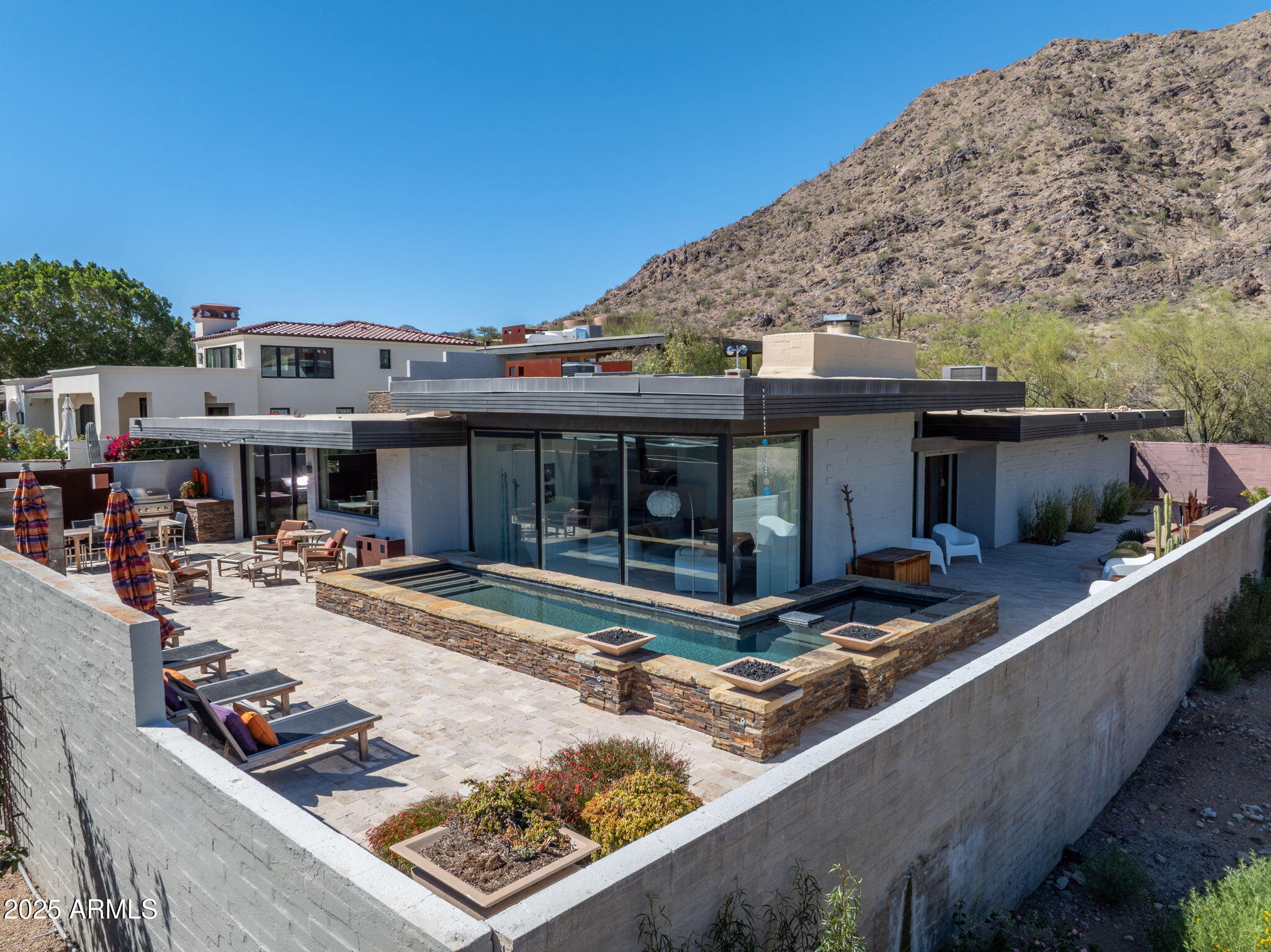 5434 E Lincoln Drive 78