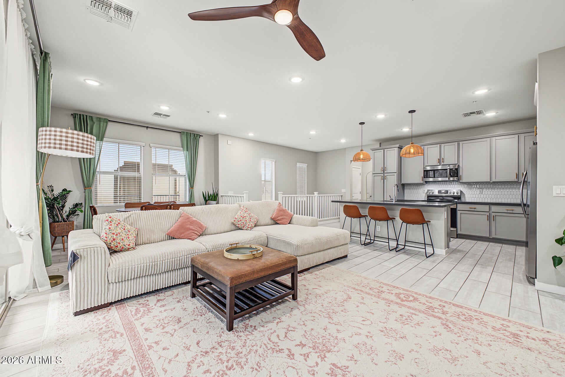 155 N LAKEVIEW Boulevard 227