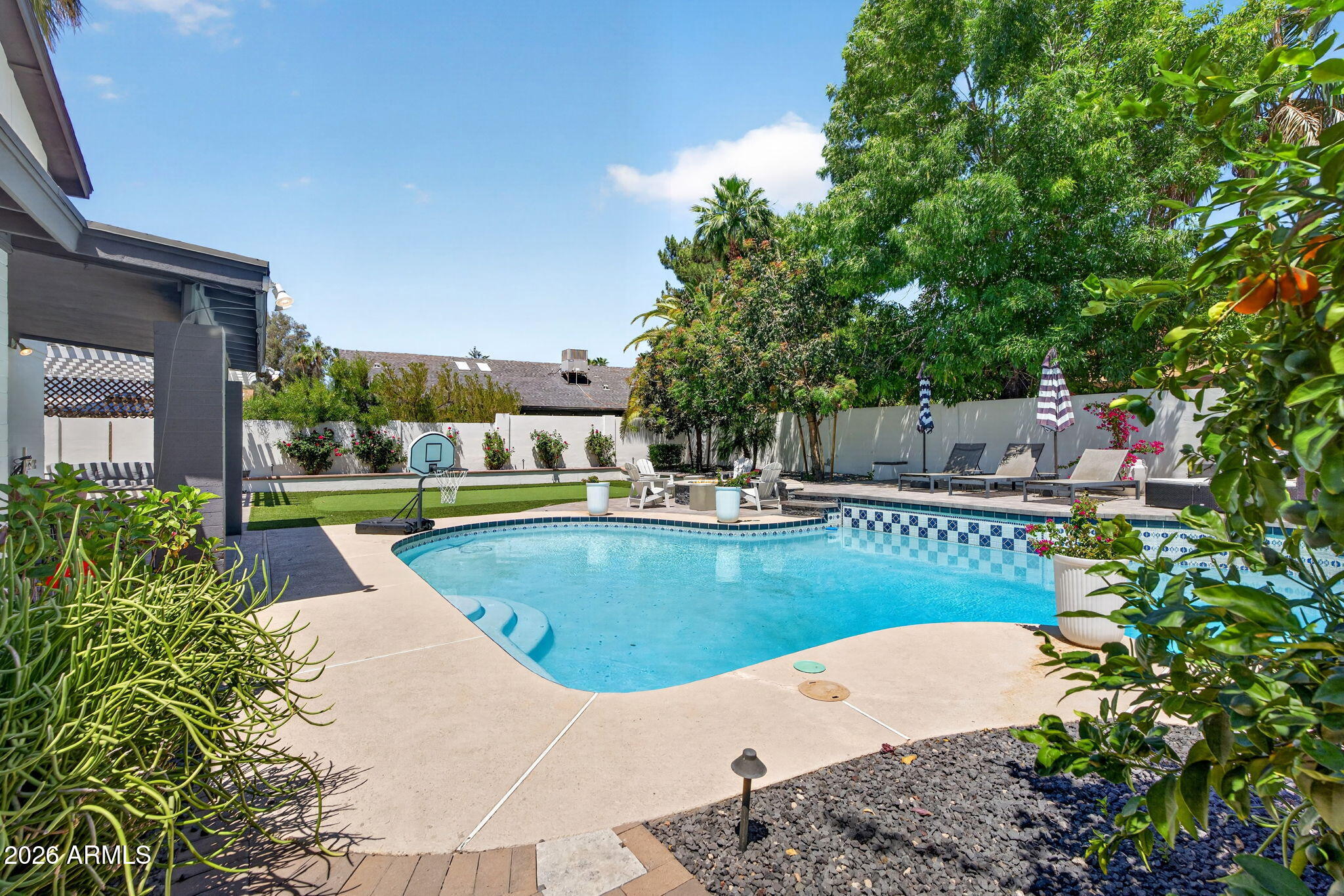 SPANISH WELLS 2 - Residential
