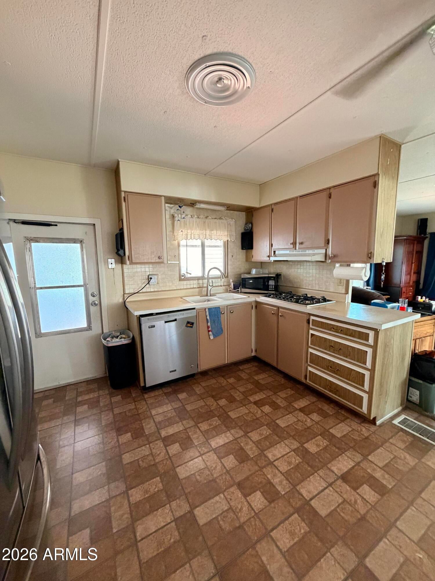 10220 E Apache Trail 56