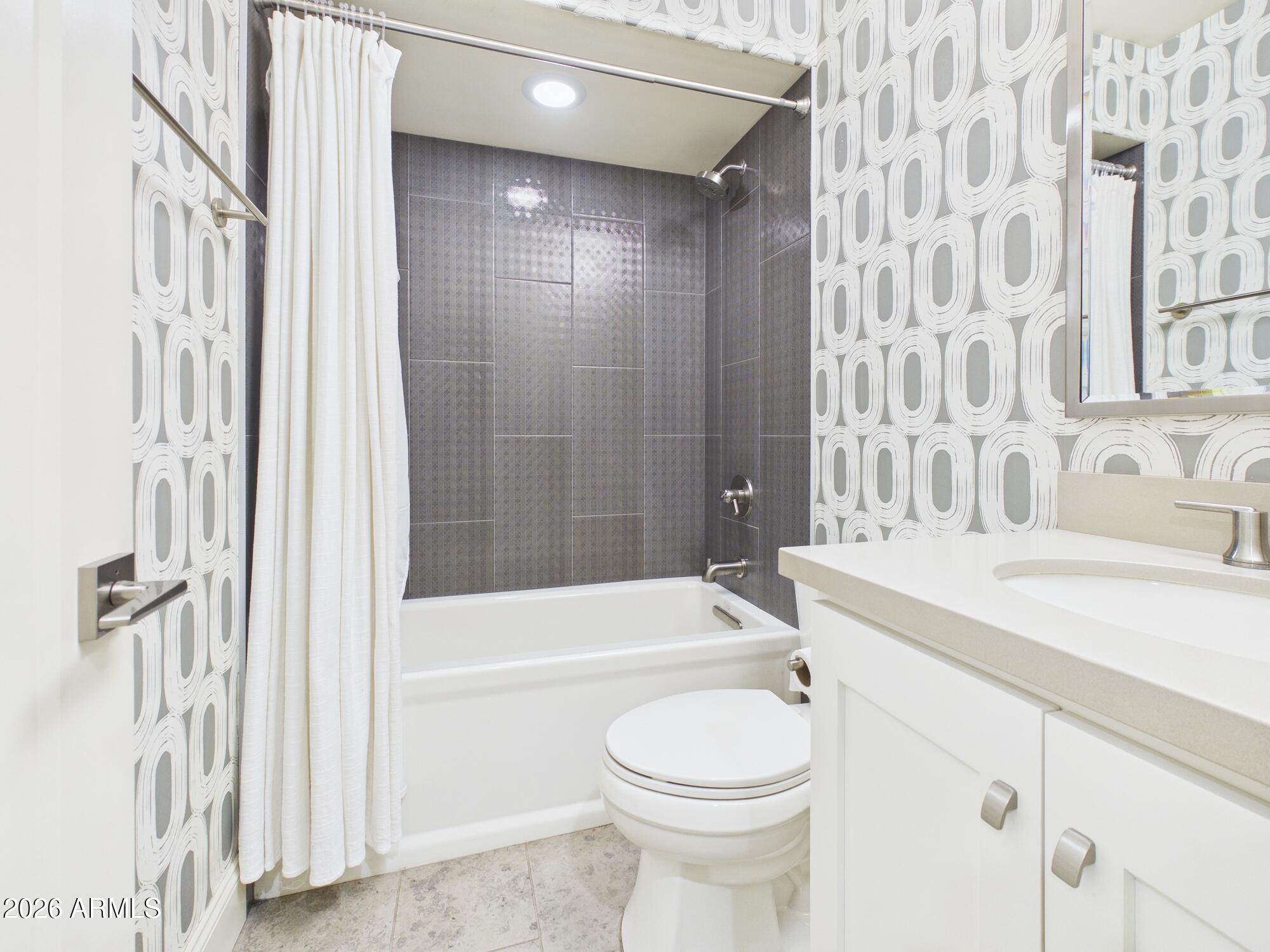4816 N WOODMERE FAIRWAY -- 1005