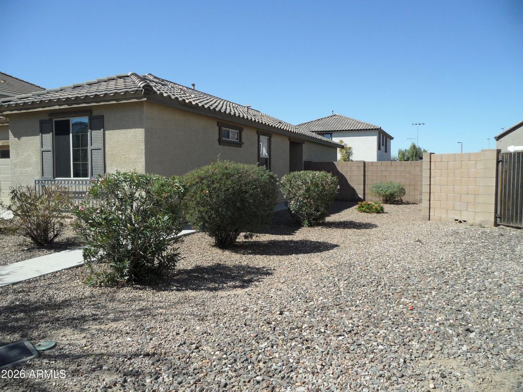 Photo of 23644 S 209th Place, Queen Creek, AZ 85142 (MLS # 6996610)