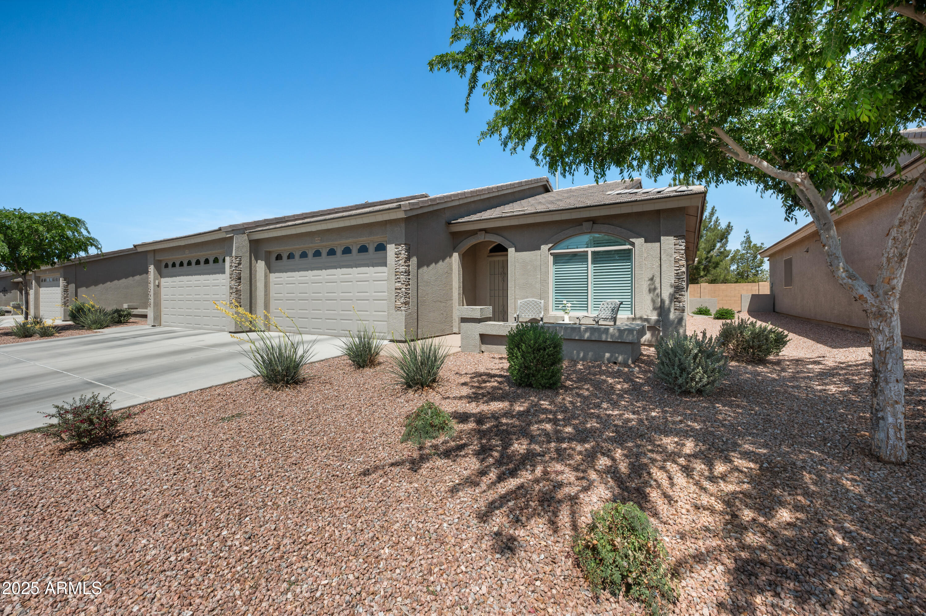 3117 S SIGNAL BUTTE Road 484