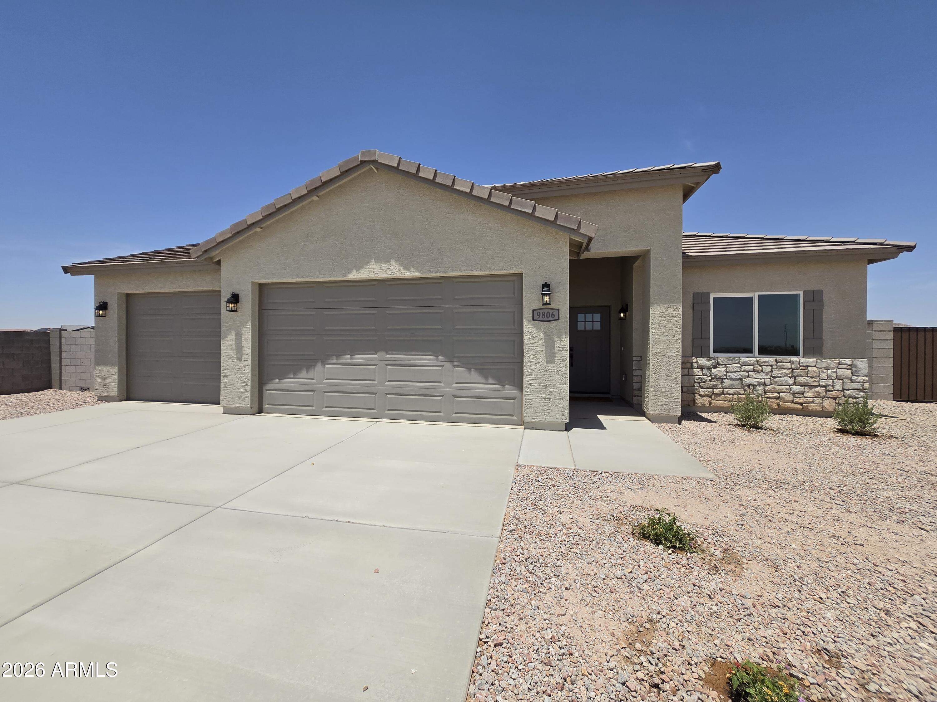 9745 W APPALOOSA Trail