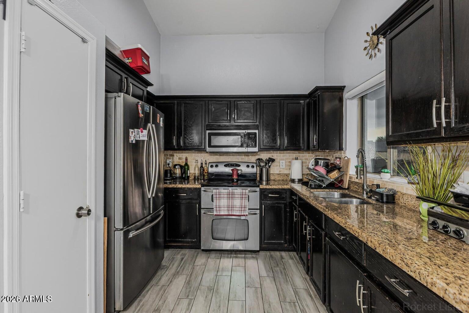 155 S PARKWOOD --