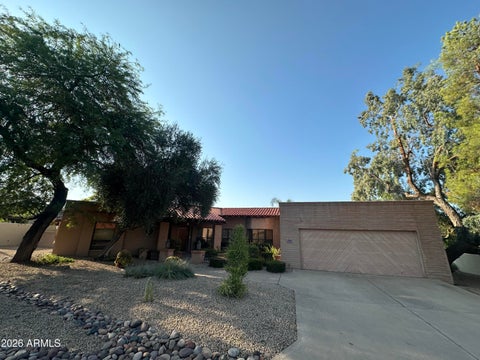 Photo of 8331 E Calle De Alegria, Scottsdale, AZ 85255 (MLS # 7059292)