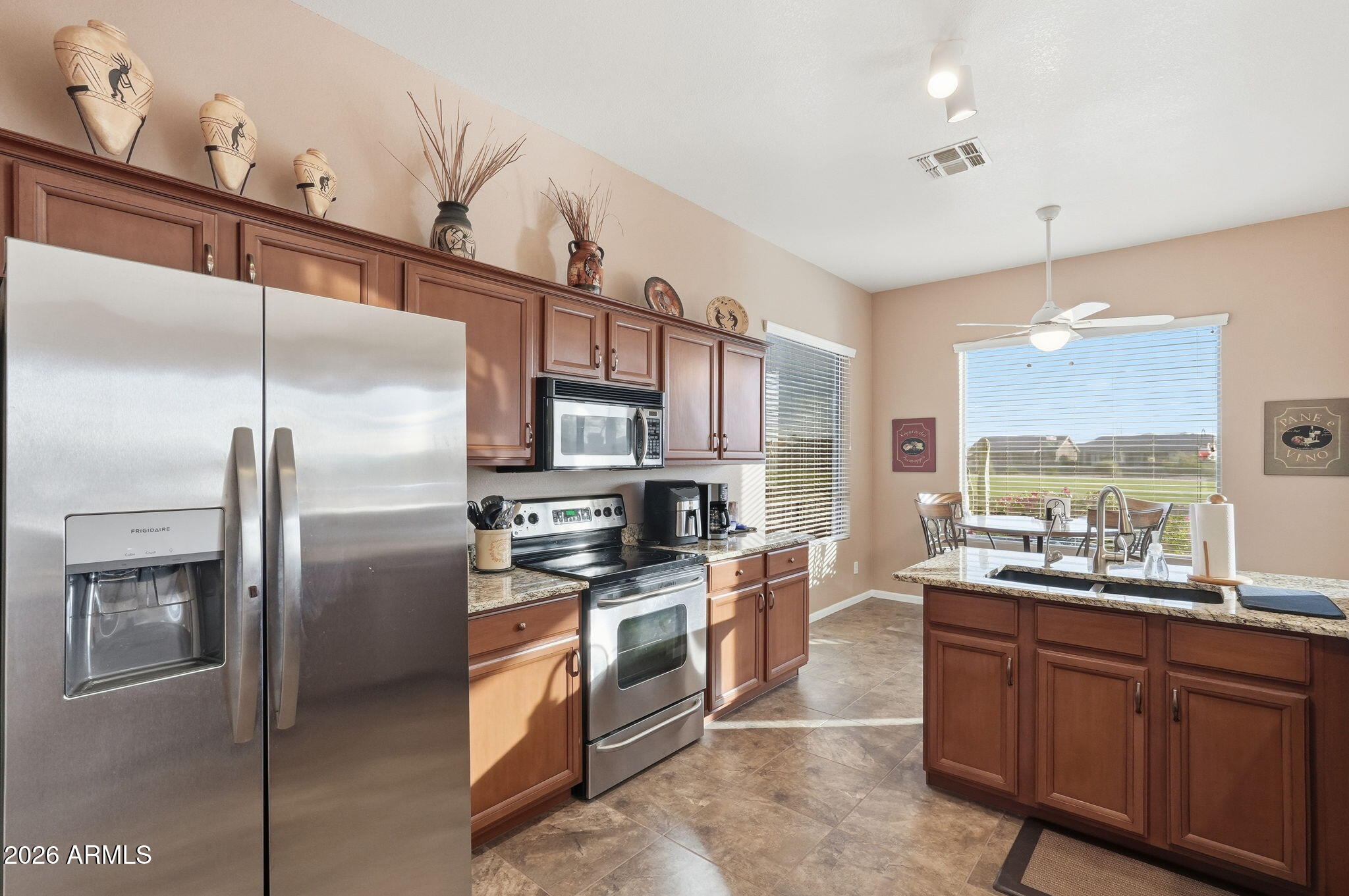 8181 E PINNACLE Place