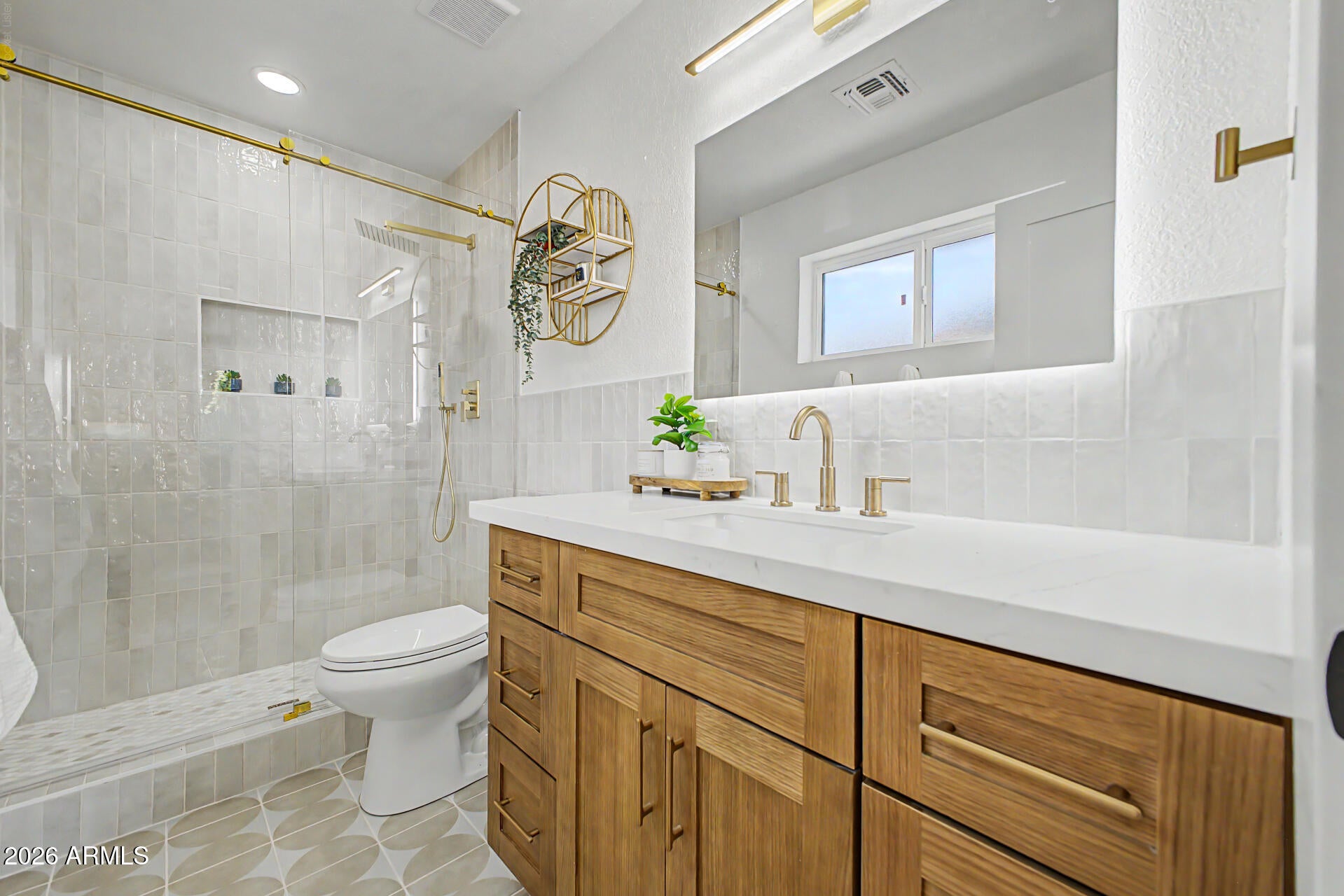 3109 W BECK Lane