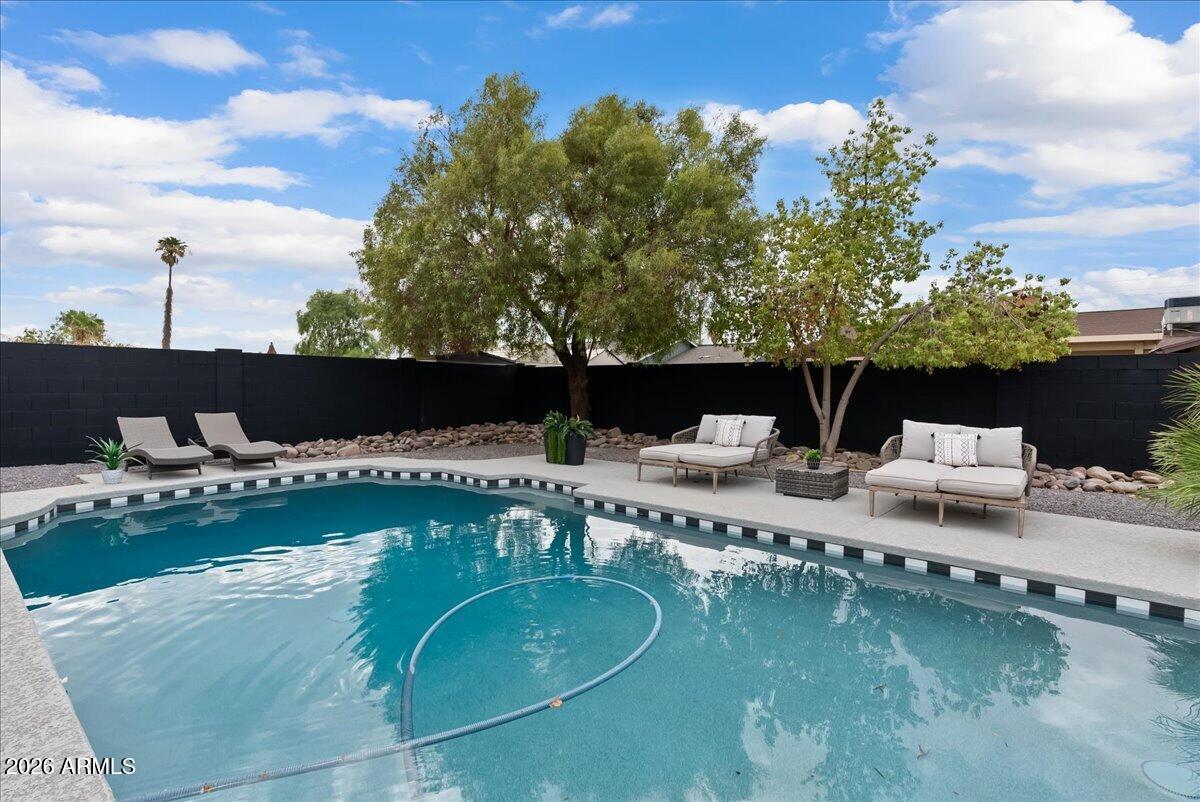 3109 W BECK Lane