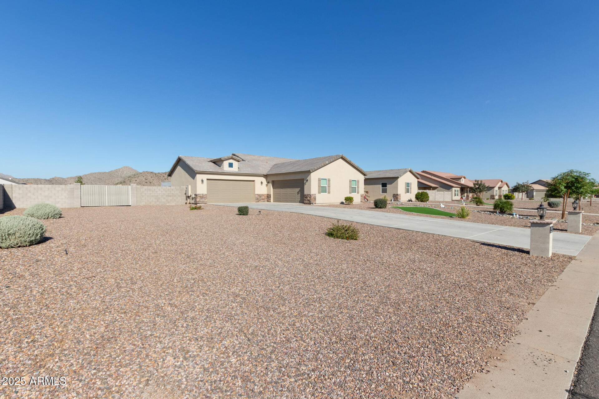ARROYO VERDE ESTATES - Residential