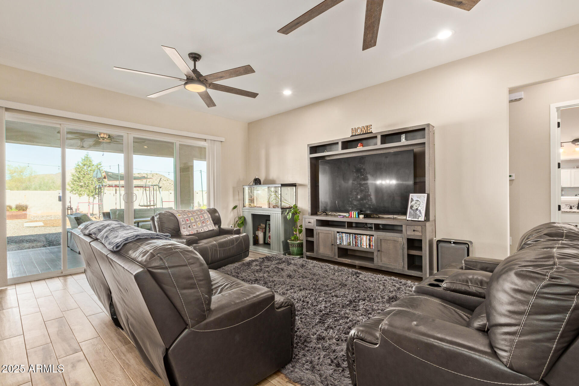 8998 W GARNET MOUNTAIN Drive