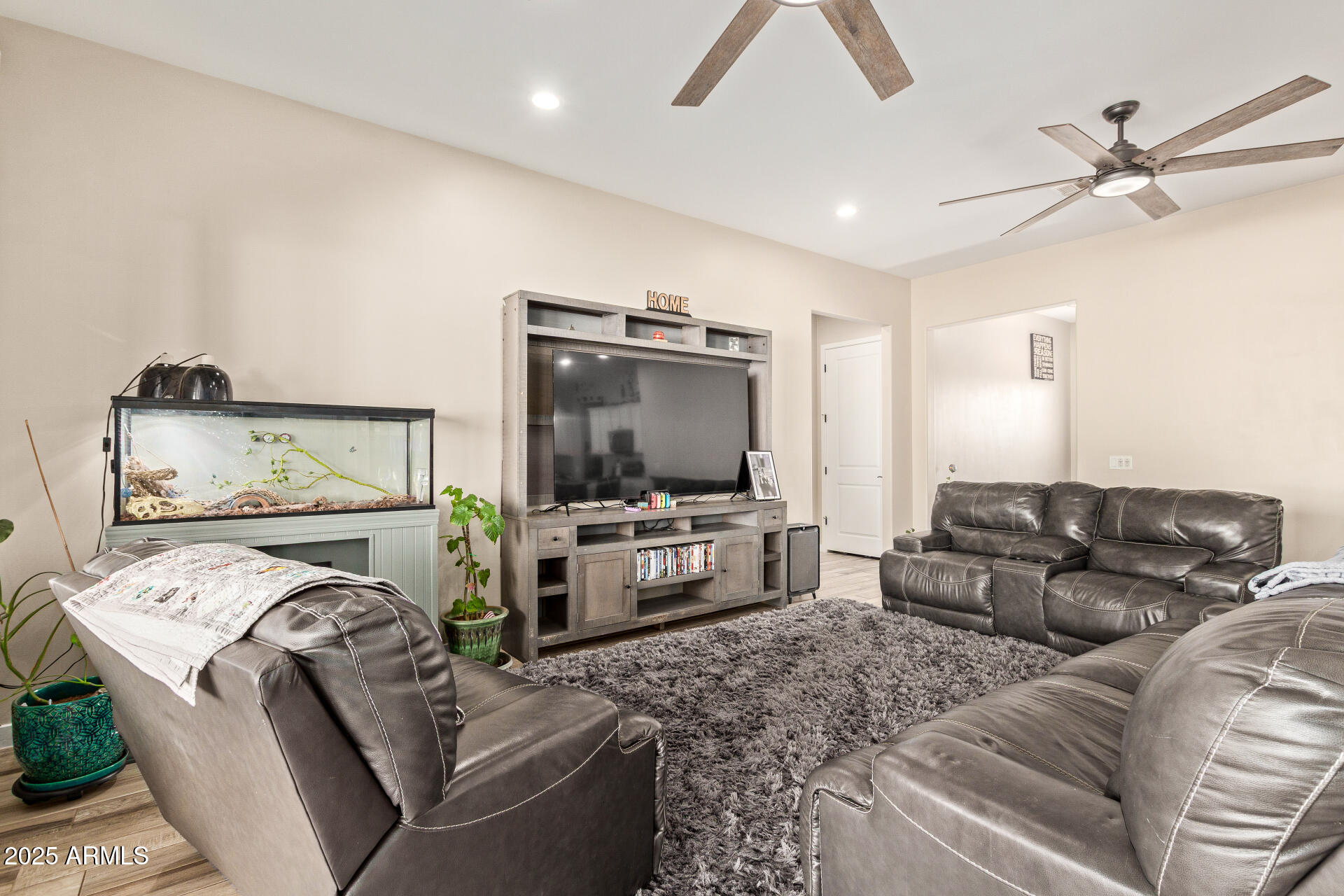 8998 W GARNET MOUNTAIN Drive