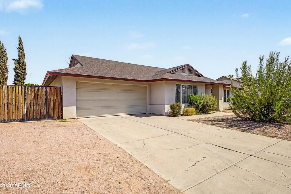 Photo of 1048 W Nido Avenue, Mesa, AZ 85210 (MLS # 7065653)