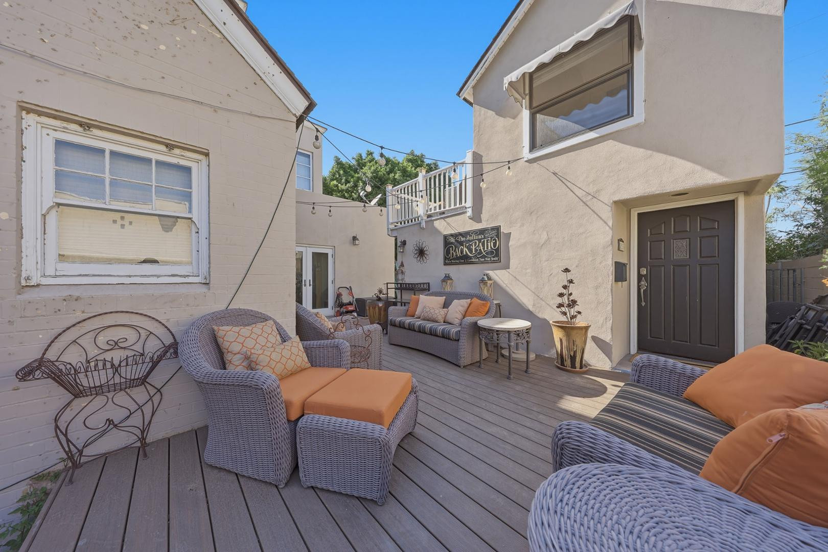 326 W GRANADA Road