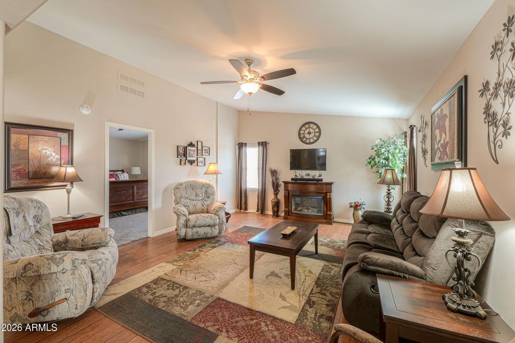 Photo of 918 E Lincolnwood Circle, Casa Grande, AZ 85194 (MLS # 6968771)