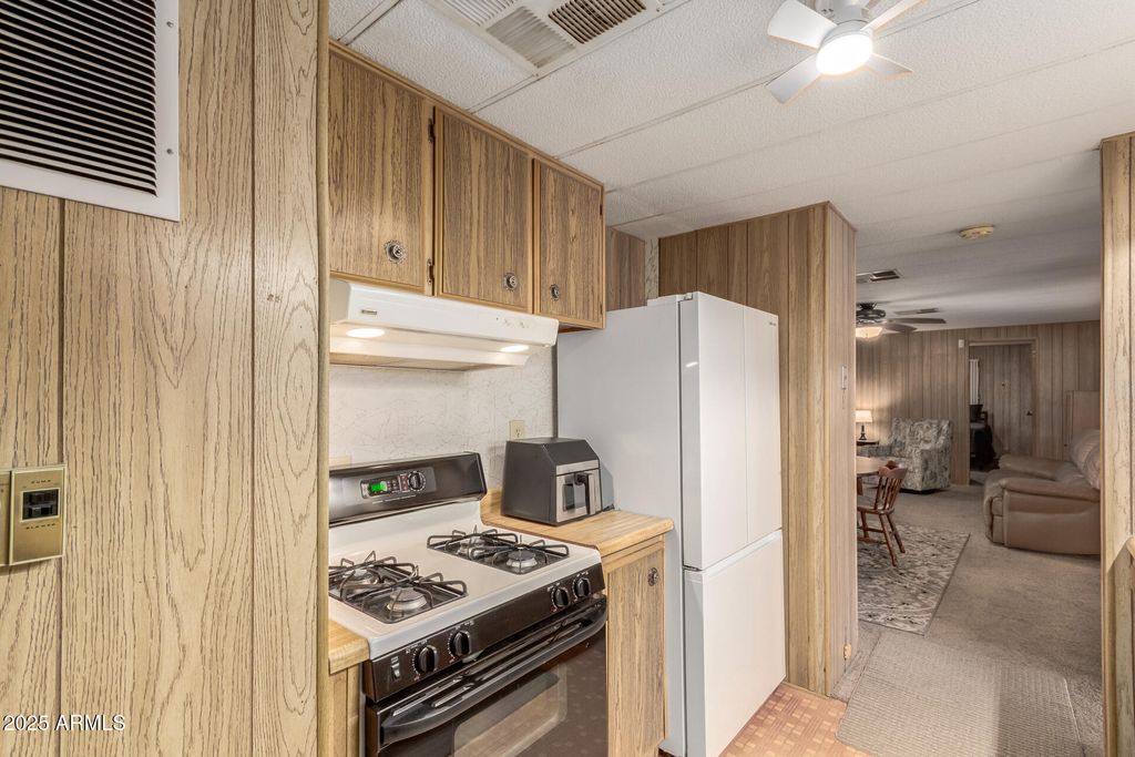 Photo of 16026 N 67th Drive, Peoria, AZ 85382 (MLS # 6958159)