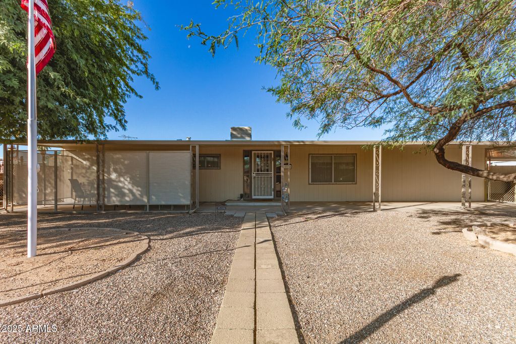 Photo of 16026 N 67th Drive, Peoria, AZ 85382 (MLS # 6958159)