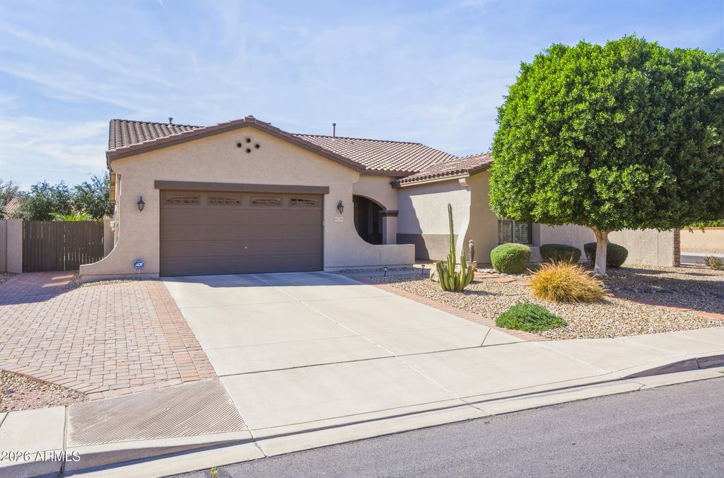 Photo of 6729 S Banning Street, Gilbert, AZ 85298 (MLS # 6990422)