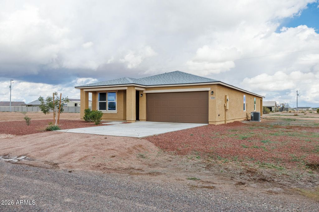 Photo of 3555 N Kiva Circle, Eloy, AZ 85131 (MLS # 6969198)