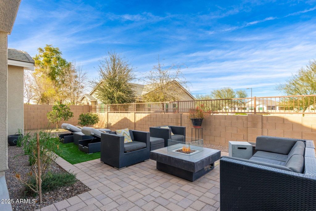 Photo of 21062 E Via Del Sol, Queen Creek, AZ 85142 (MLS # 6937634)