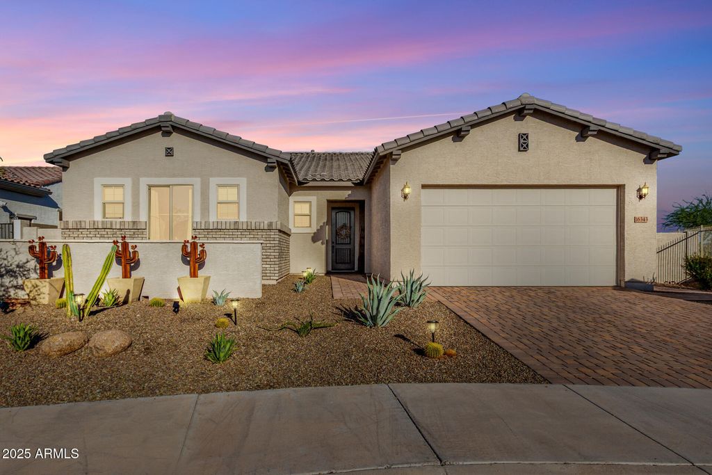 Photo of 16343 S 178th Drive, Goodyear, AZ 85338 (MLS # 6927638)
