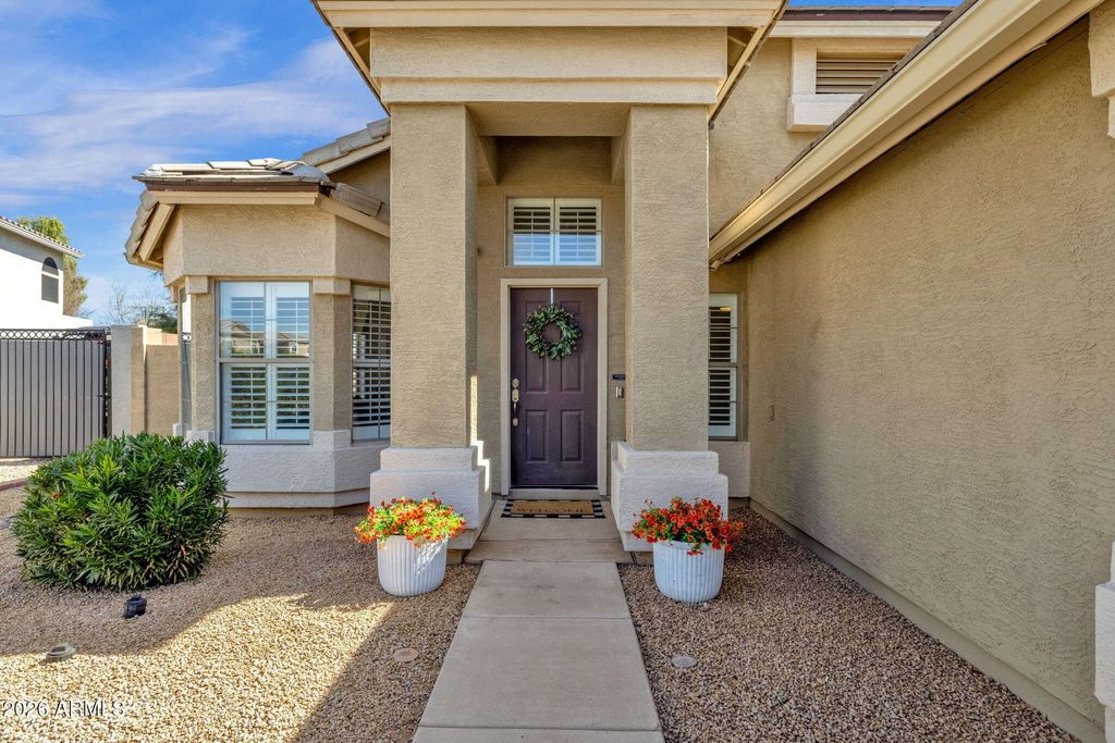 Photo of 973 N Sunnyvale Avenue, Gilbert, AZ 85234 (MLS # 6992427)