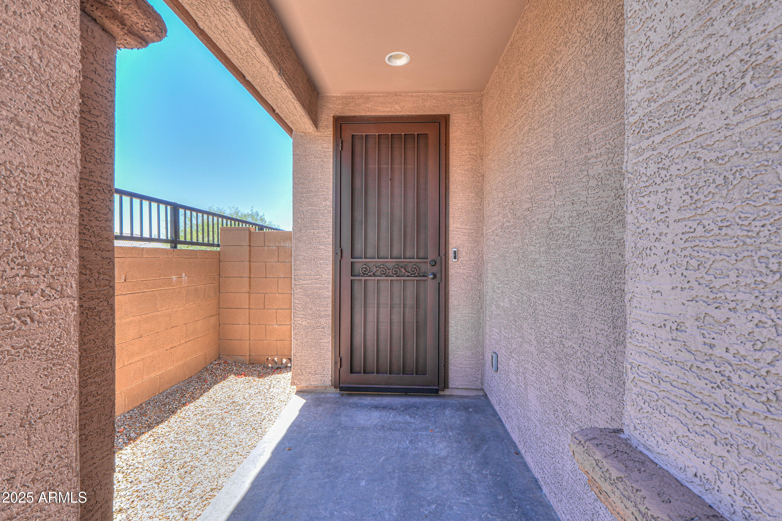 2929 E MOHAVE Lane