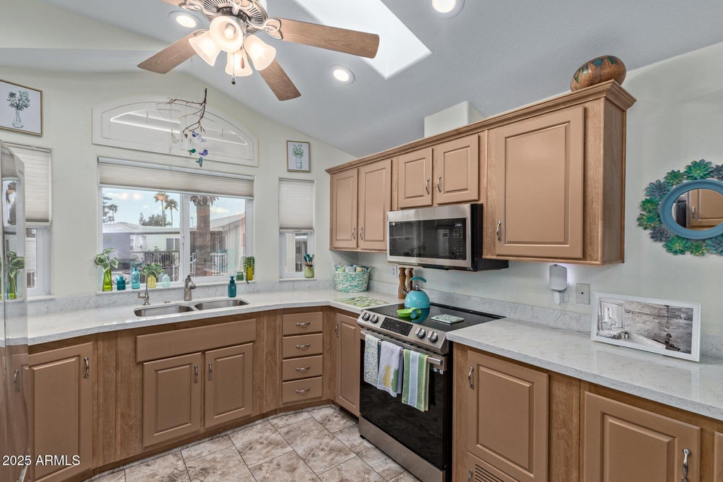 Photo of 111 S Greenfield Road #449, Mesa, AZ 85206 (MLS # 7090049)