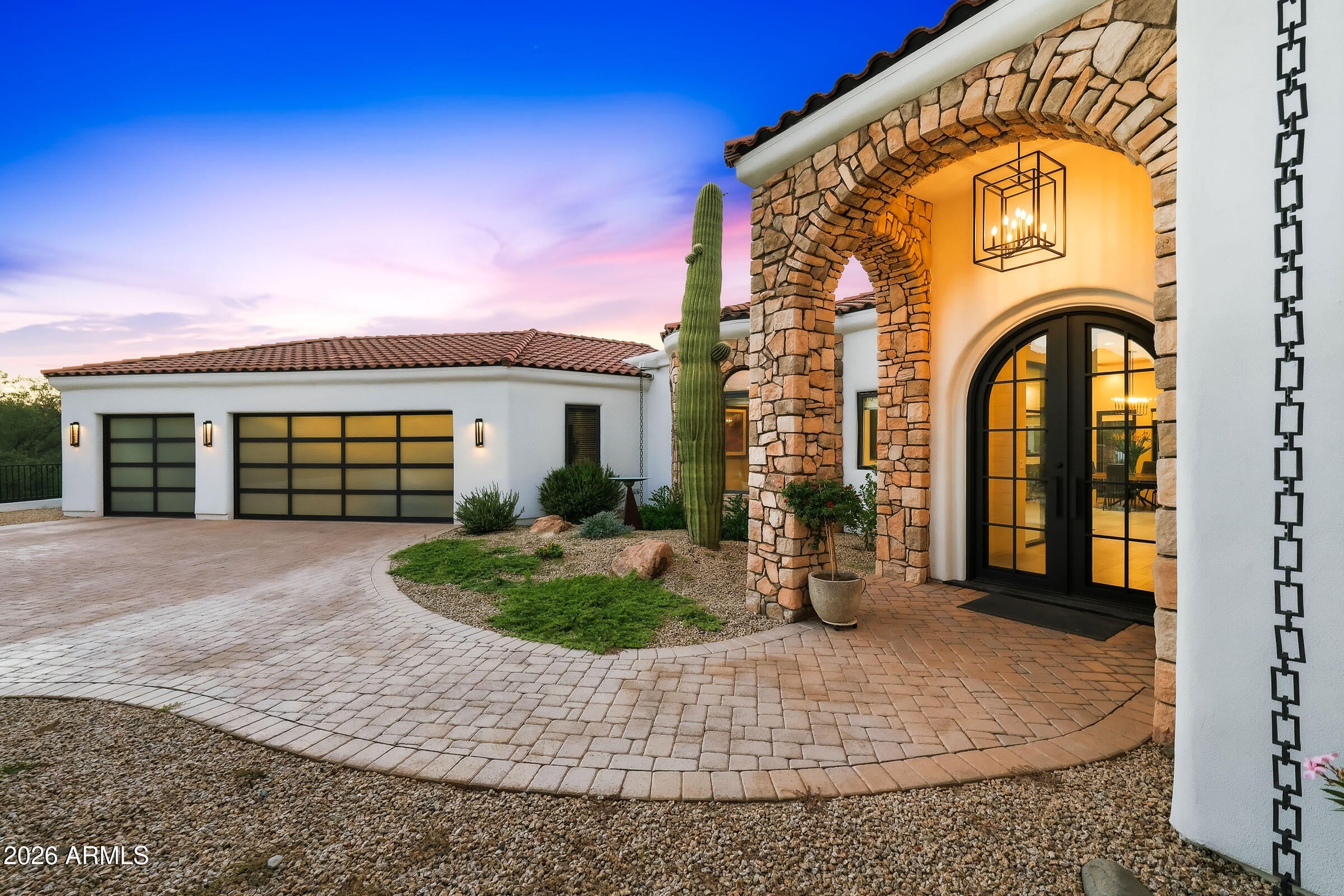 6832 E STEVENS Road